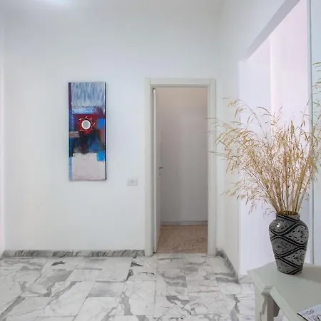 Bernadette Apartment *